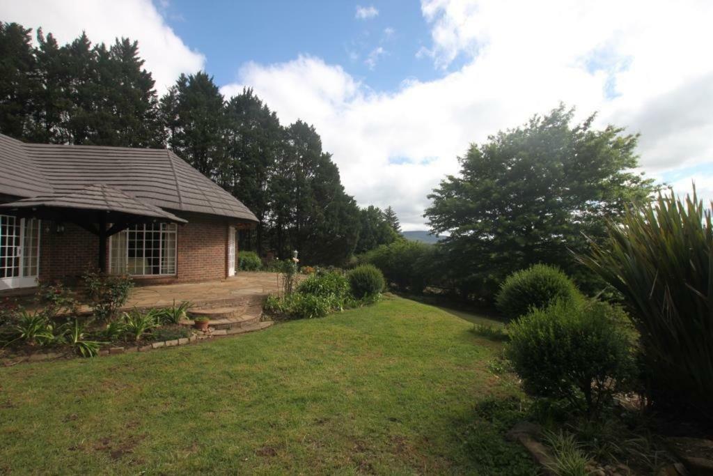 Pin Oak Cottage Underberg Exterior photo